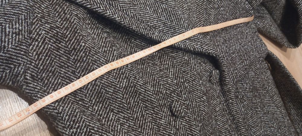 Płaszcz jodełka stan idealny Reserved r.S