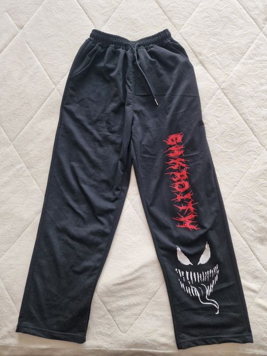 Штани з малюнком Веном