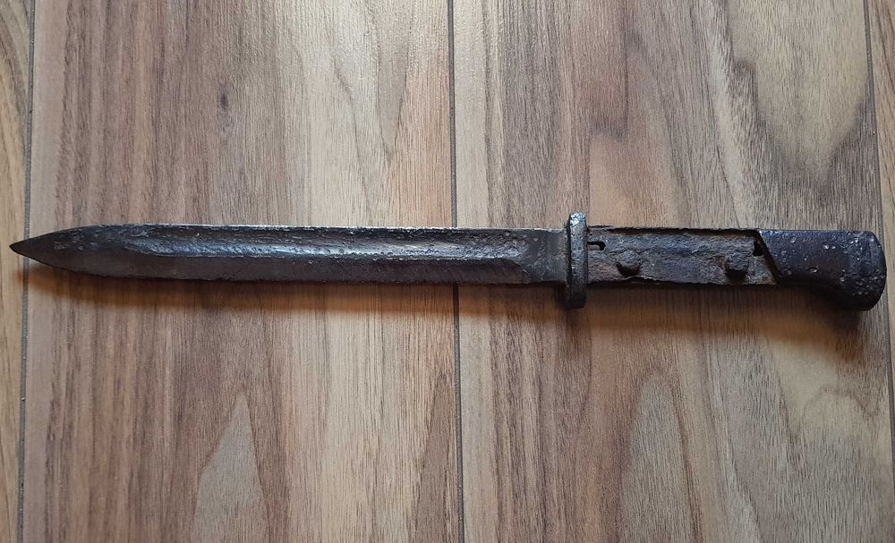 Polski bagnet PERKUN,