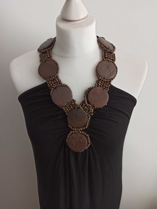 Sukienka maxi długa boho etno drewniany naszyjnik