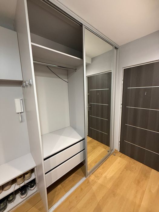 Szara szafa na wymiar