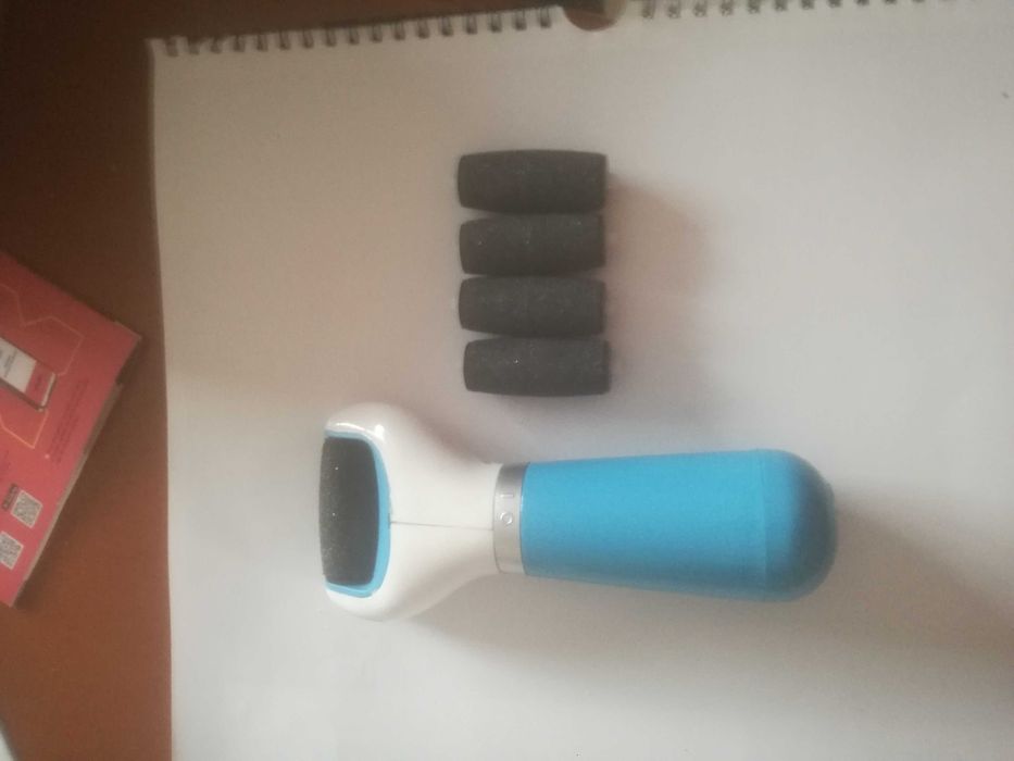 Tarka elektryczna do pięt na baterie i USB