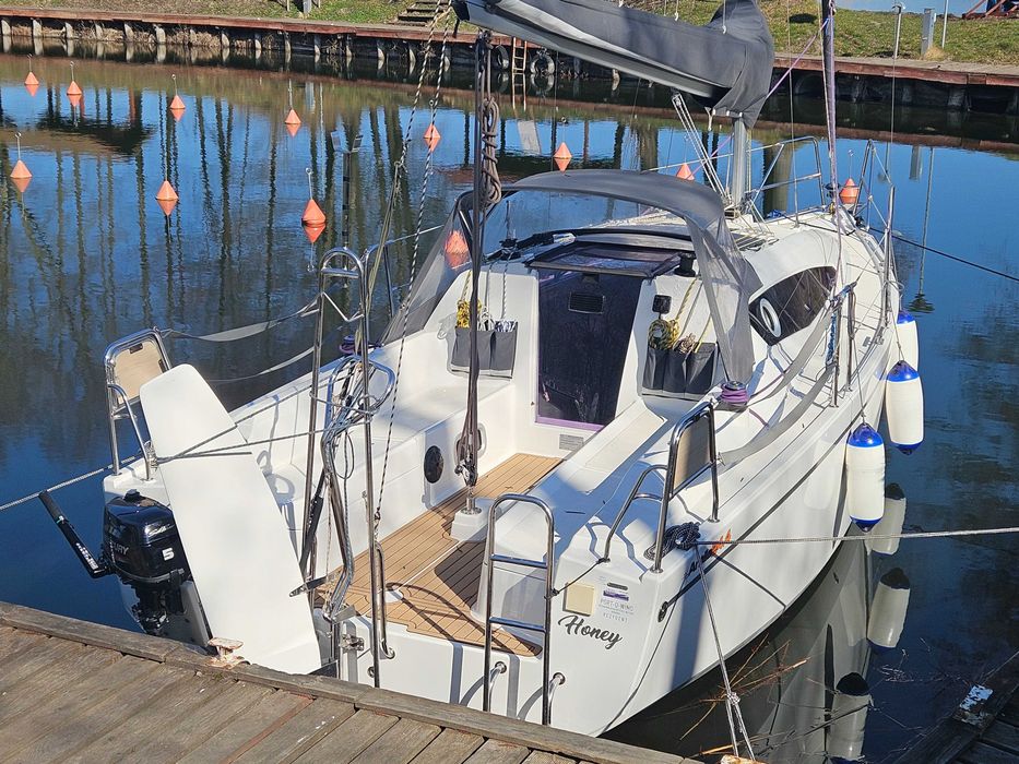 Jacht żaglowy Antila 24.4 z 2023 r. - czarter jachtu wynajem / MAZURY