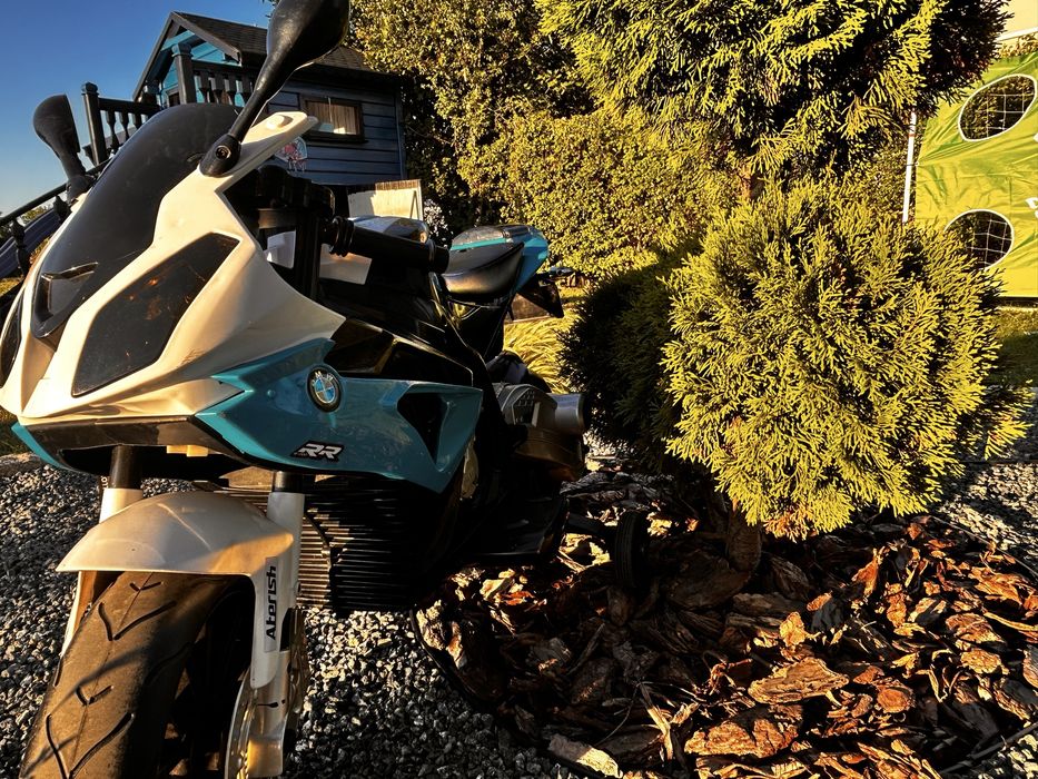 Sky blue Motocykl,  motor BMW S1000 RR na akumulator,  na licencji