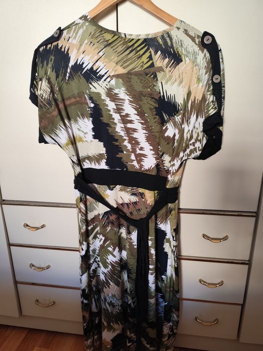 Vestido verde tropa, muito fresco XXL