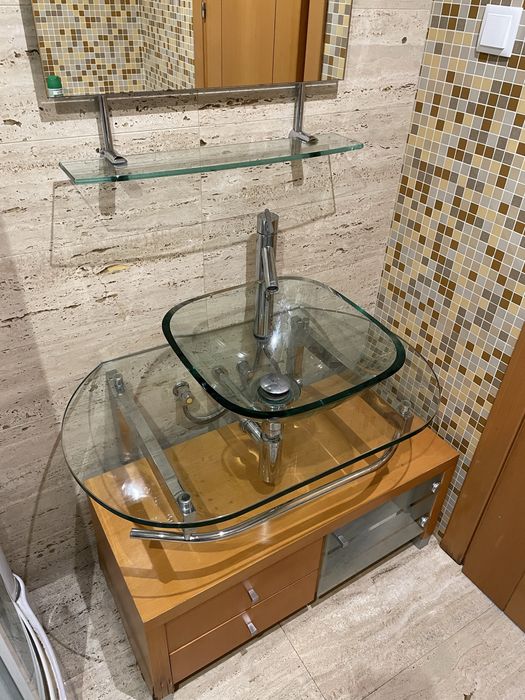 Lavatorio WC em vidro