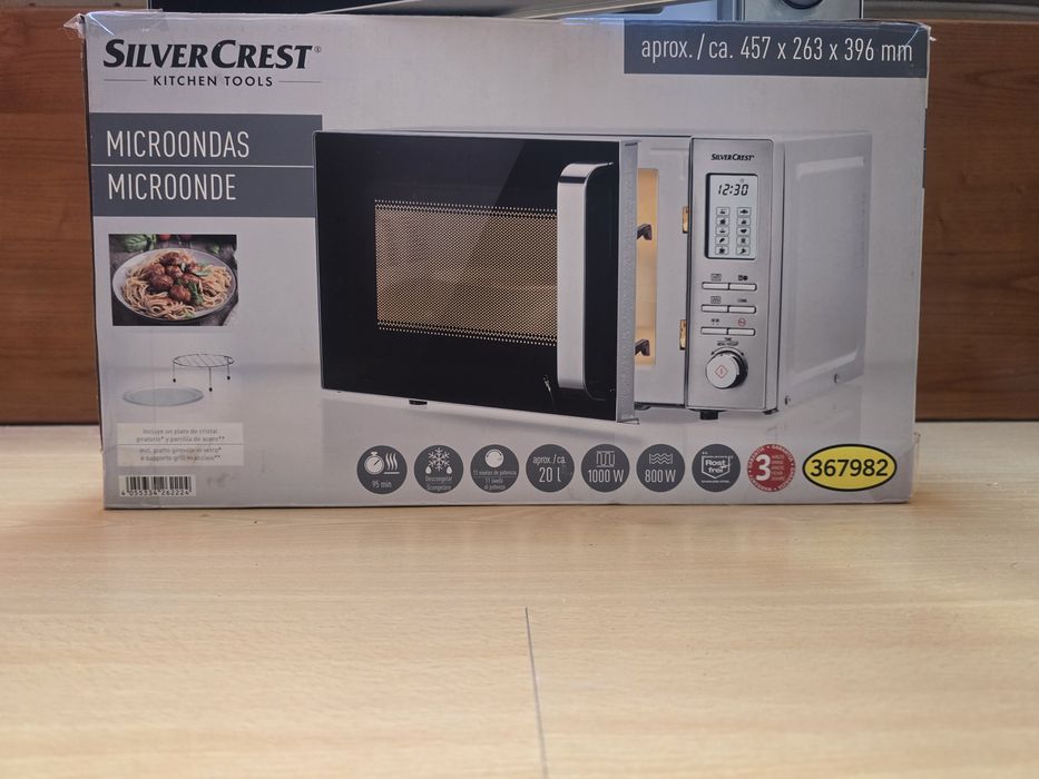 Micro-ondas Digital com Grill Silvercrest 20L (Como Novo)