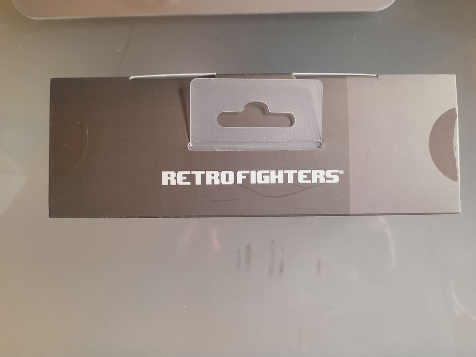 PS4 - Mantis (Controller) from RetroFighters, Sealed64738939913603123
