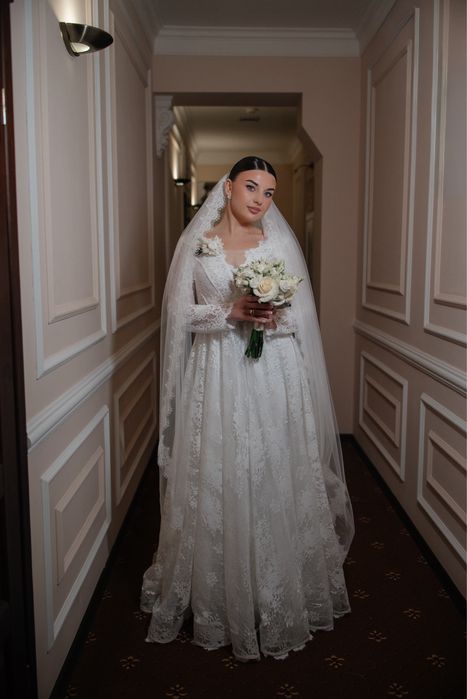 Продам власну весільну сукню, мереживо, без дефектів