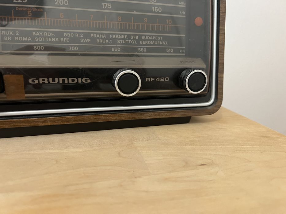Radio Grundig RF420