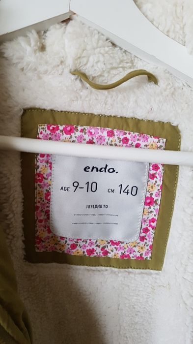 Kurtka dziewczęca firma ENDO wzrost około 140 cm