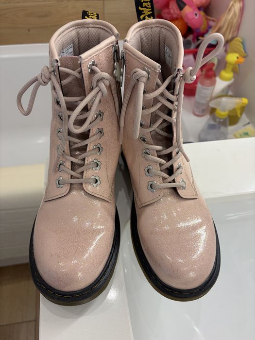 Dr martens roz 37