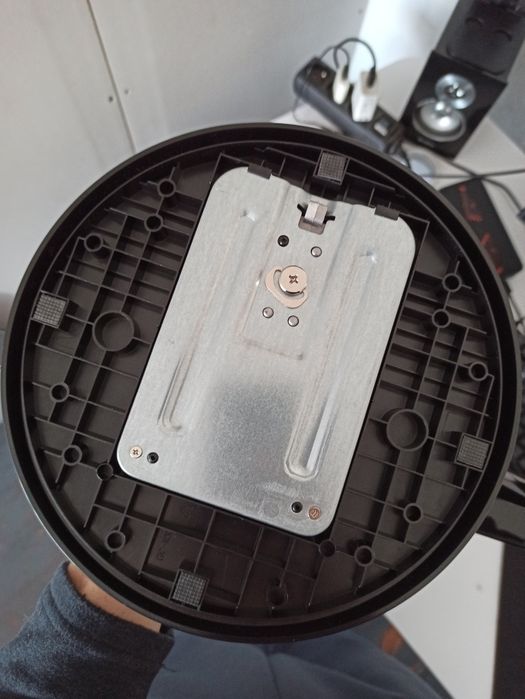 Стильный IPS монитор 23" Philips 237E7Q — Безрамочный / HDMI / Full HD