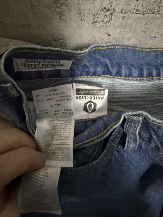 Sprzedam Spodnie  levis strauss 502