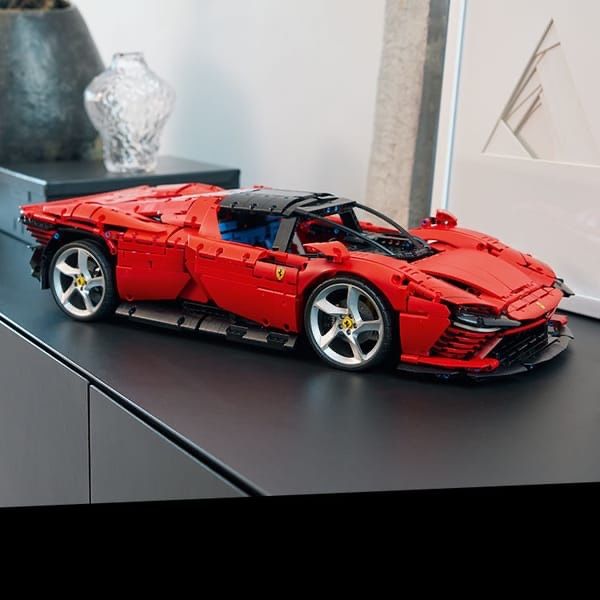 Lego Ferrari Daytona SP3