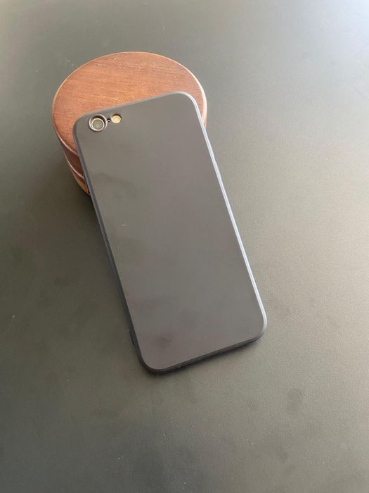 iPhone 6s com capa nova a estrear