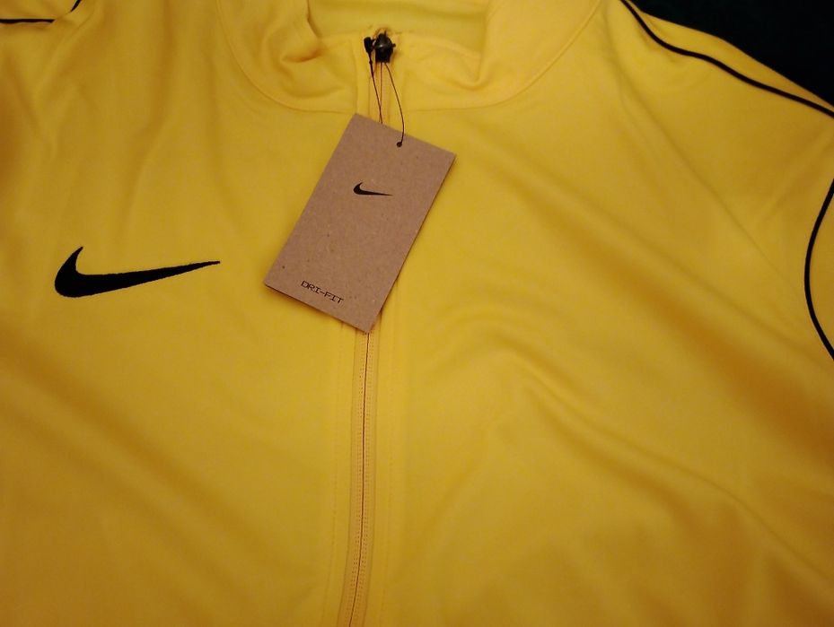 Żółta bluza Nike nowa