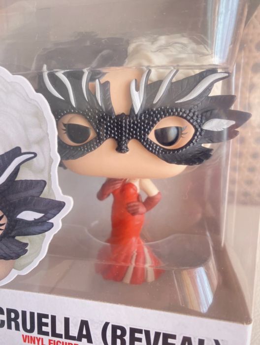 Boneco Funko Pop Cruella