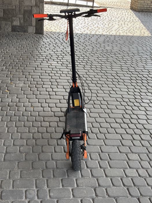 Електросамокат Kugoo G3