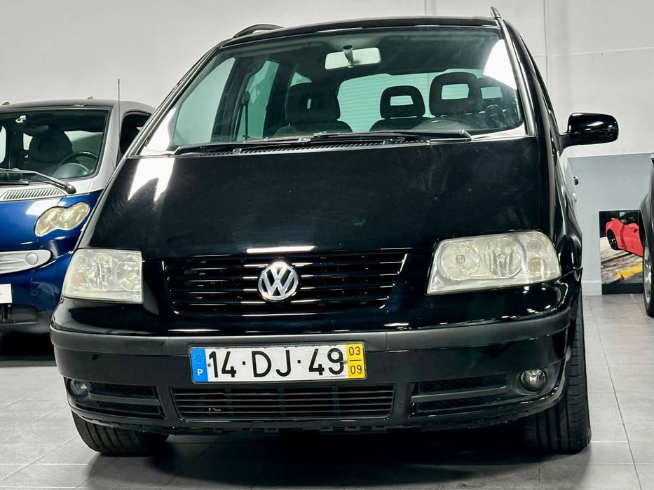 VOLKSWAGEN SHARAN
