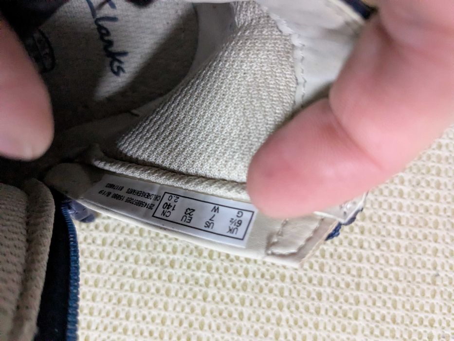 Clarks Crown Halo T granatowe skórzane botki Chelsea rozm. 23