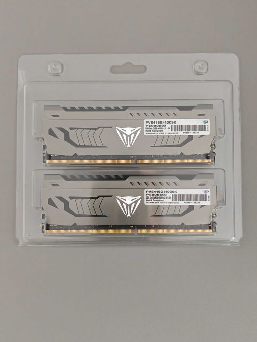 Patriot Viper Steel 32GB (4×8GB) DDR4 4400 MHz CL19 (Samsung B-Die)