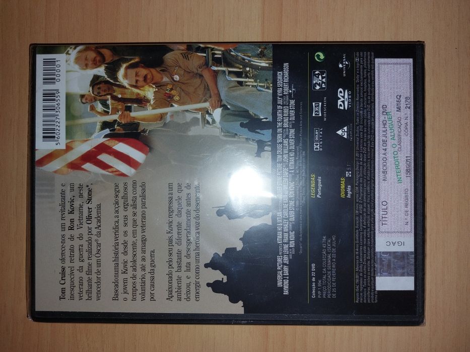 DVD NOVO e SELADO - " Nascido a 4 de Julho "