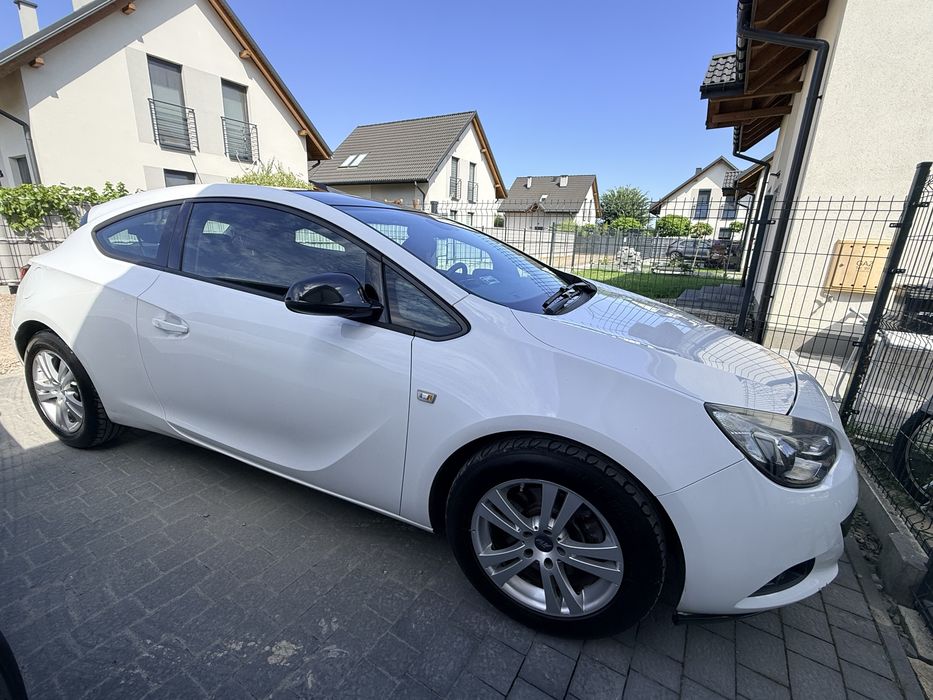 Opel Astra GTC 1.4 Benzyna + LPG – ekonomiczne, zadbane, wyjątkowe autko