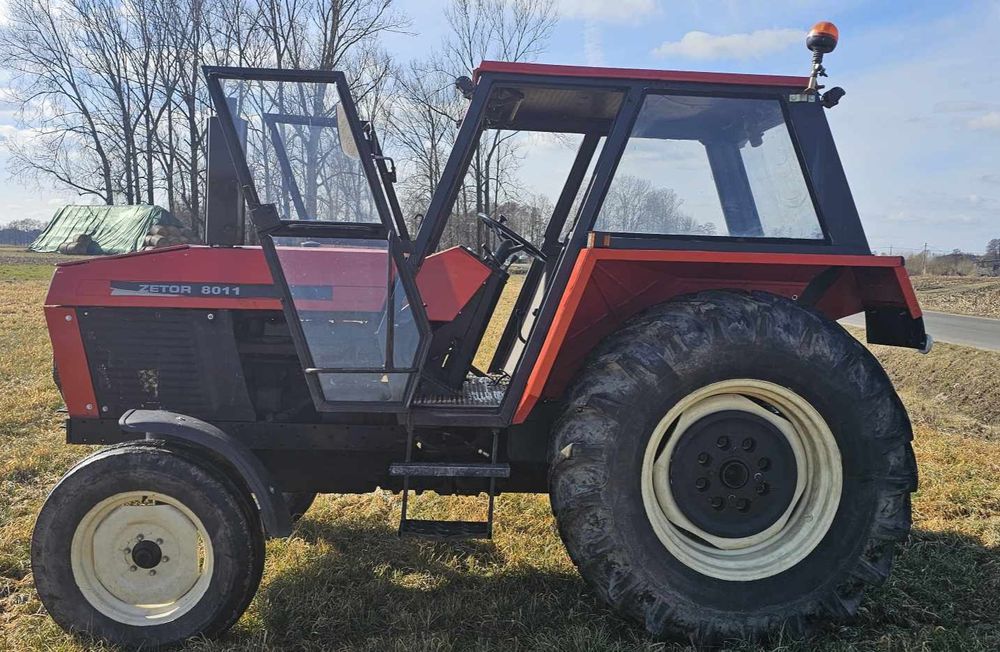 Sprzedam traktor Zetor 8011