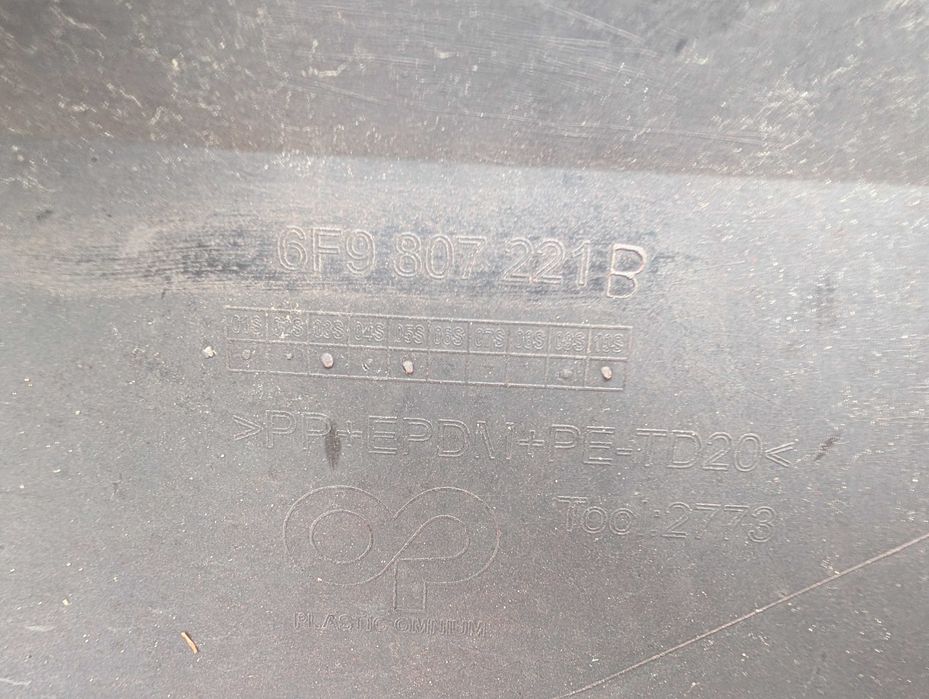 seat arona zderzak przód oryginał  6f9