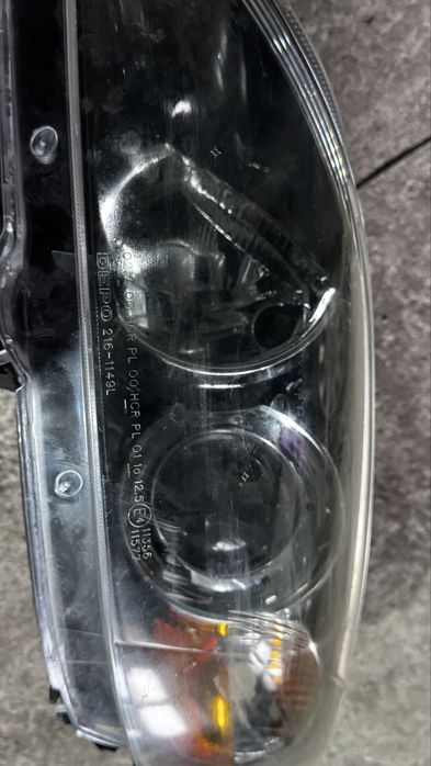 Фара Мазда 3 левая