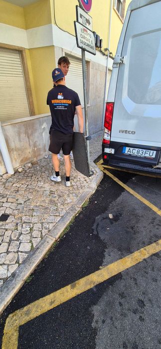 Mudanças e transportes.Entregas de IKEA com montagem.Barato