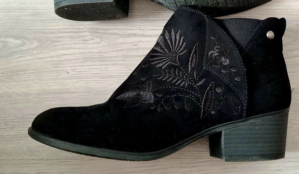 Botins Camurça Preta: Tam 39