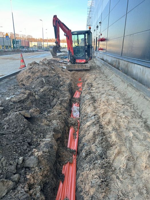 Usługi minikoparką 3t z wiertnicą układanie kostki brukowej