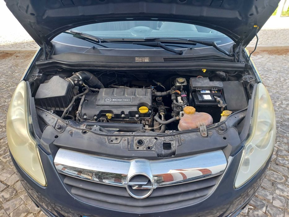 Opel Corsa 1.2 Enjoy 2010