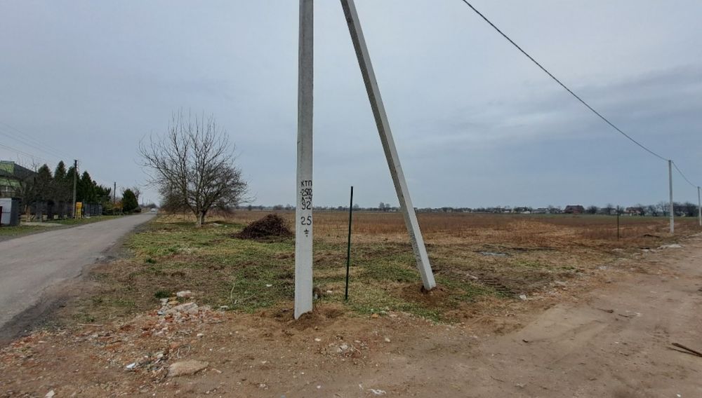 Продаж ділянки під забудову