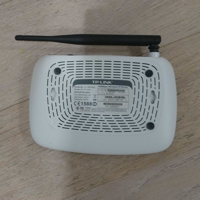 TP-Link WR741ND v4.21 9V 0.5A працює від батареї USB