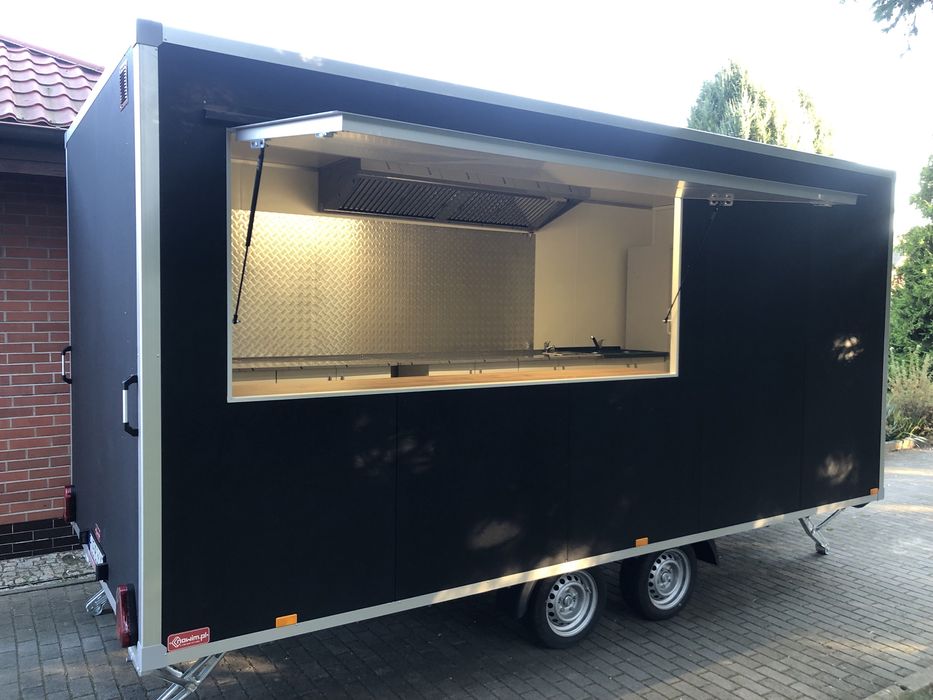 Przyczepa gastronomiczna