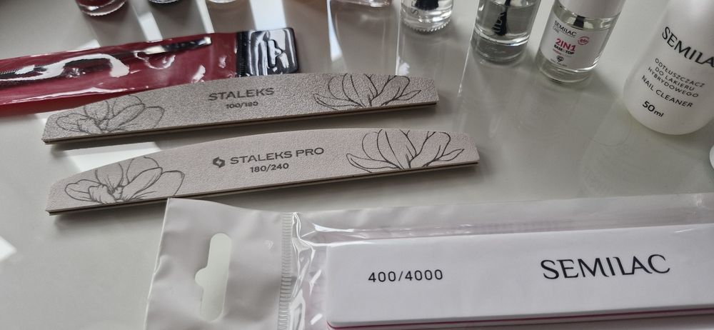 Zestaw do manicure klasycznego