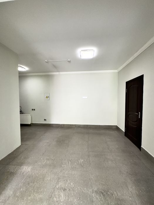 **КРУГ! Оренда 65 кв.м. Ремонт Фасад Топ місце