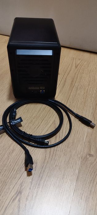 NAS Fantec QB-35US3-6G Caixa Externa 4xHDD 3.5" eSATA USB 3.0 4TB