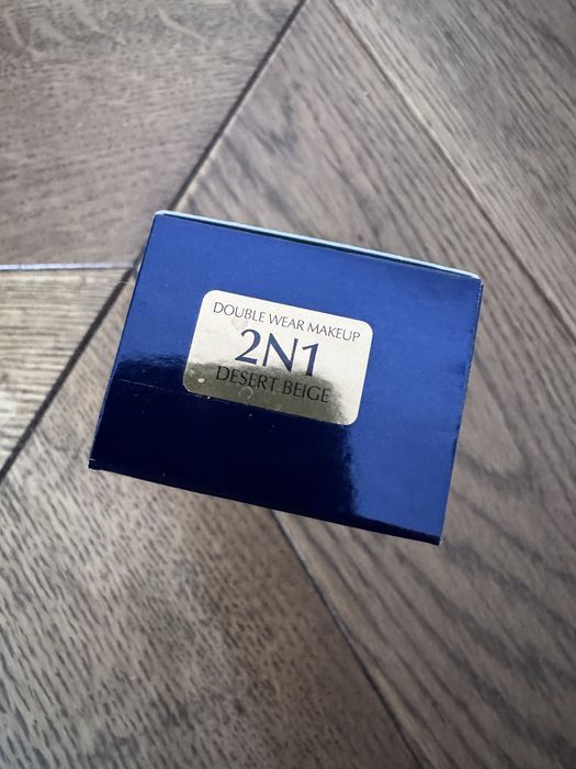 Estee Lauder Double Wear 2N1