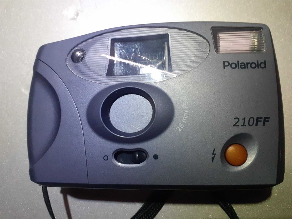 Aparat fotograficzny - Polaroid 210 FF
