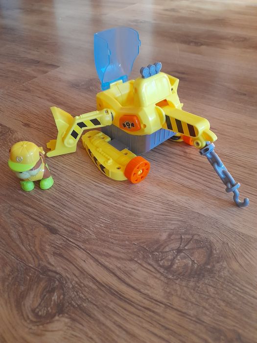 Psi Patrol piesek Rubble i jego pojazd