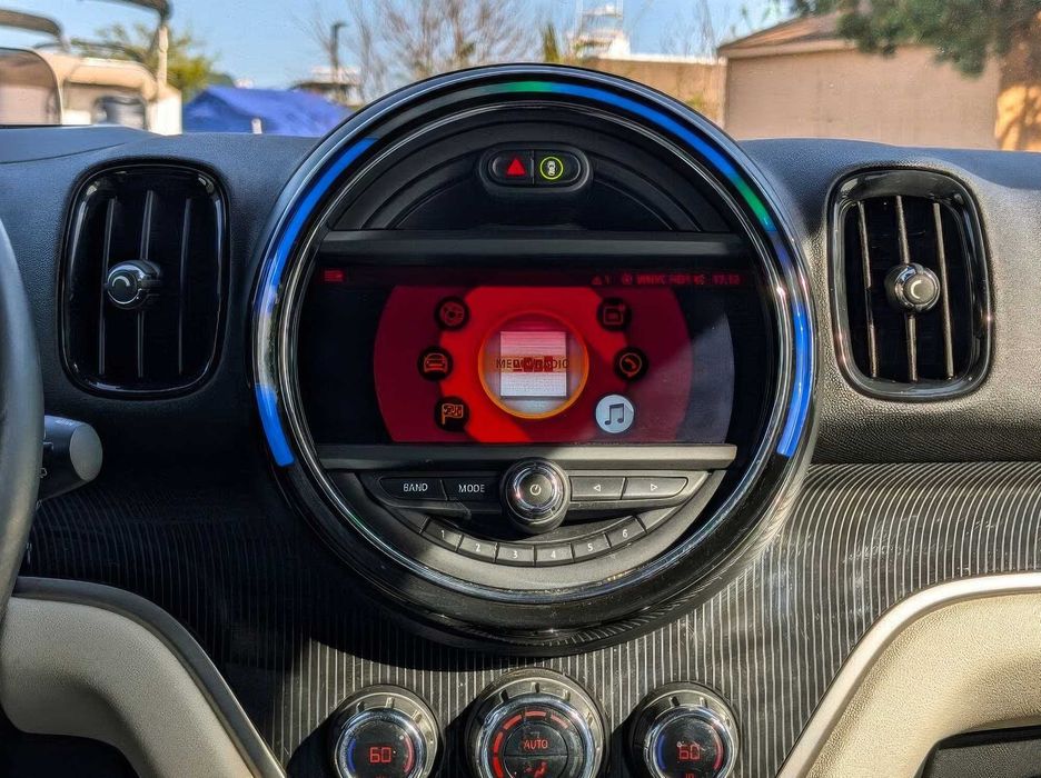Mini Countryman S      2020