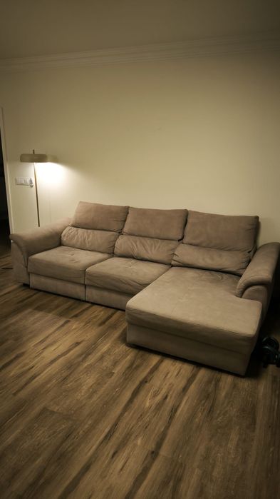 Sofá 3 lugares c/ chaise longue (2 lugares extensíveis)