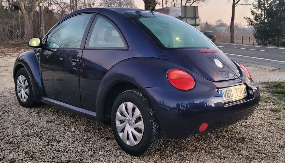VW New Beetle< 2002 rok< 2,0 B*Sprawna klima*Opłacony