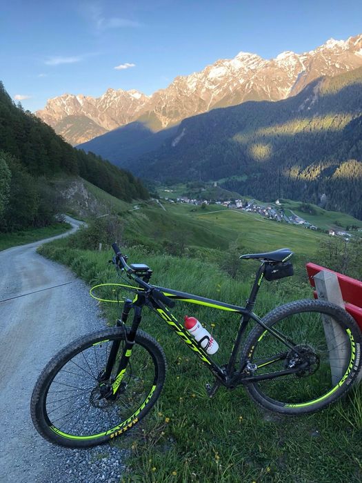 Vendo ou troco Bicicleta Scott Scale 900 RC -2016- Alto desempe