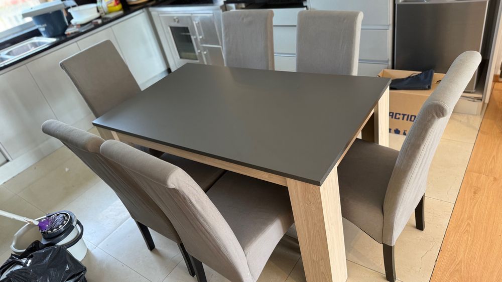 Mesa + 6 cadeiras estilo moderno