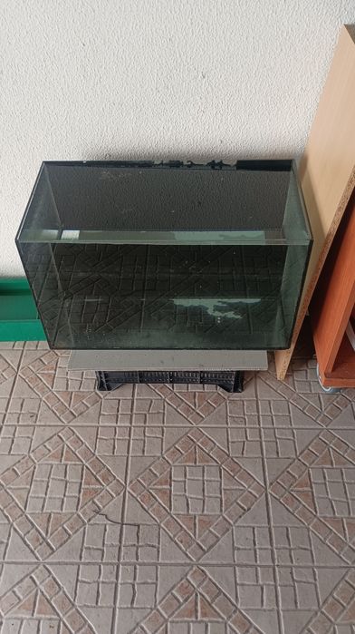 Aquário 60 litros